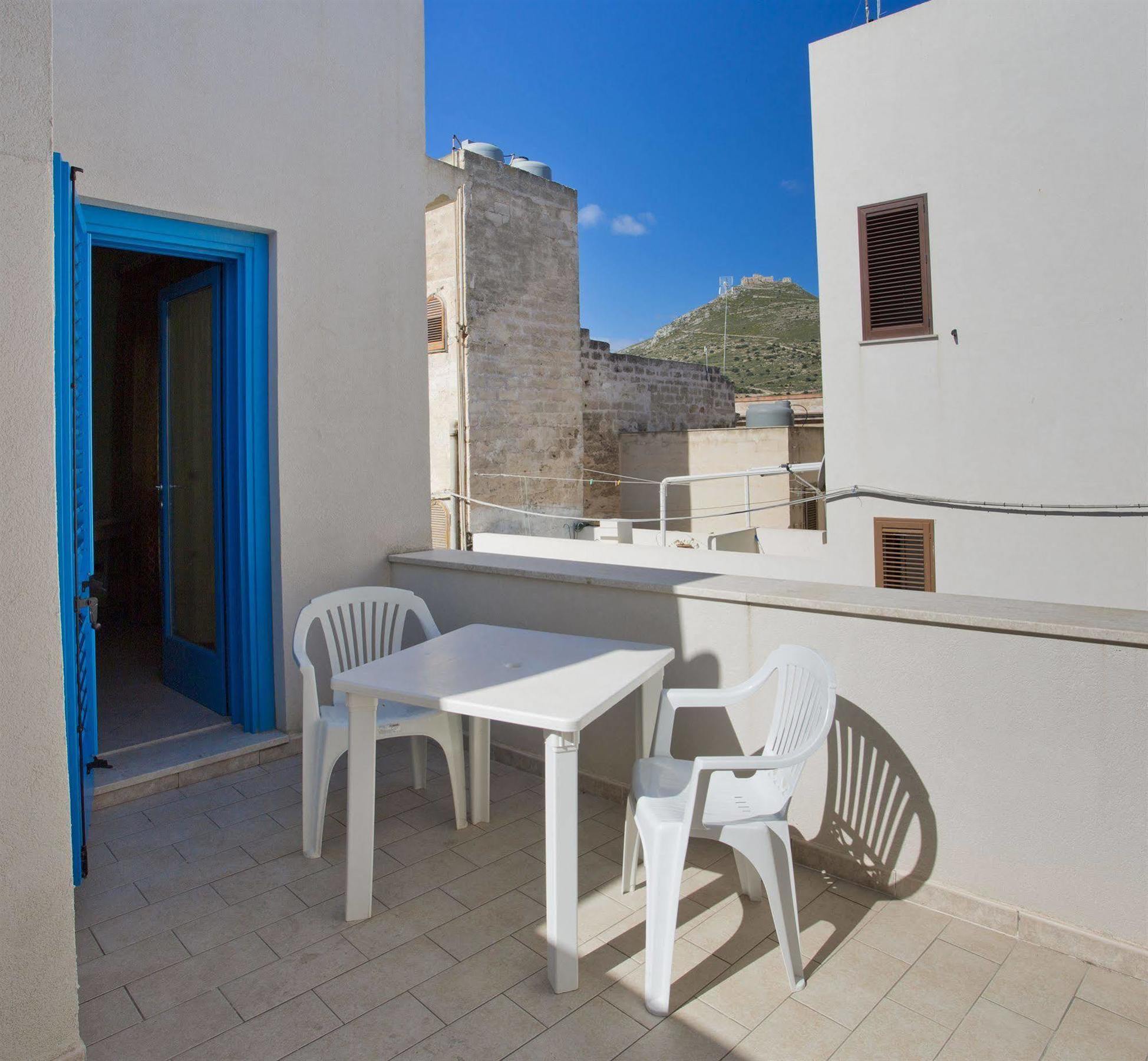 Terra Del Sole Villa Фавиняна Екстериор снимка